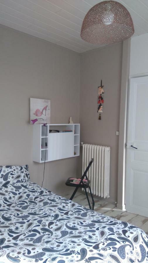 Chambre Privee Chez Un Particulier Saint-Sébastien-sur-Loire Buitenkant foto